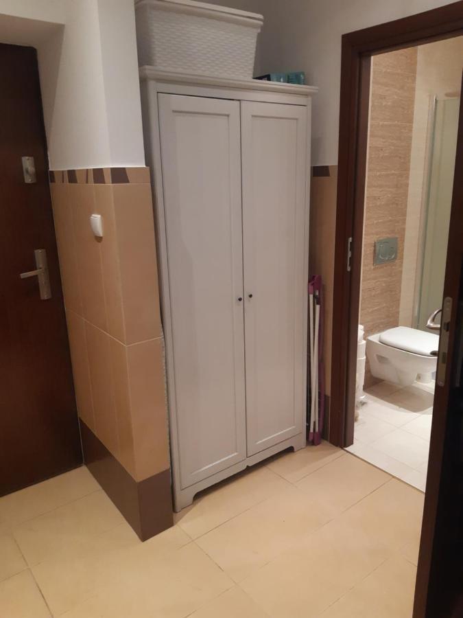 Apartament Wielopole 17 Krasków Eksteriør bilde